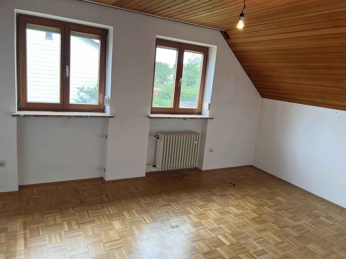 Zimmer 1 OG