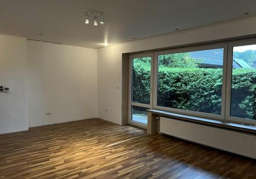 Wohnzimmer Blick auf Terasse