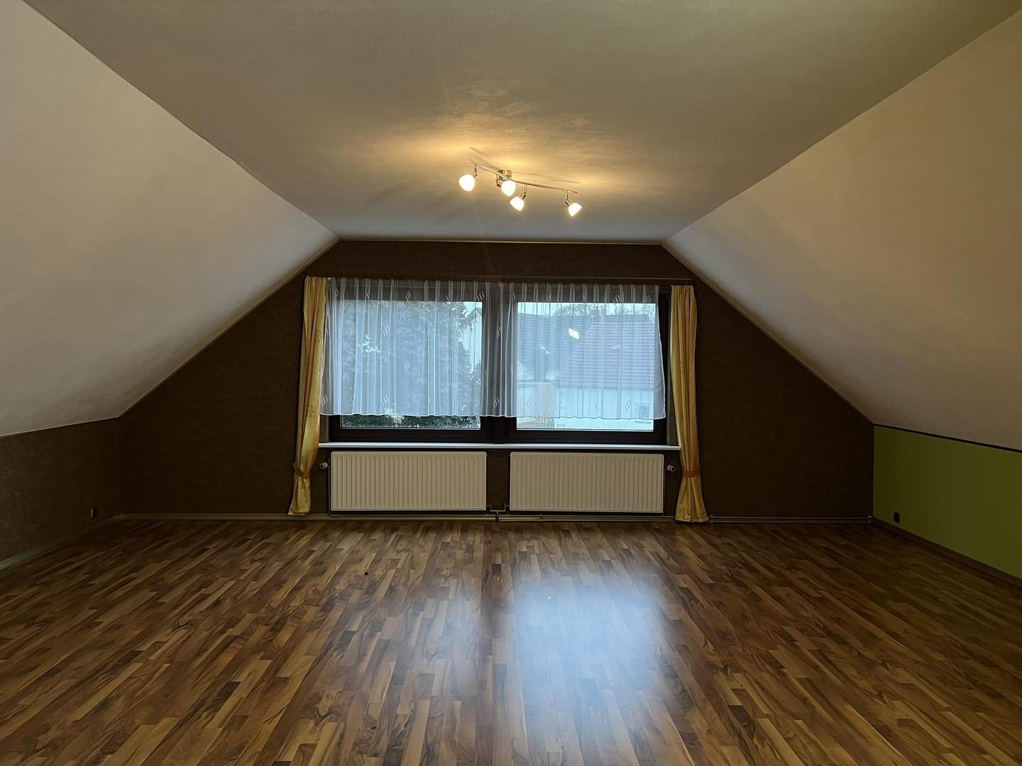 39qm Schlafzimmer 2 OG