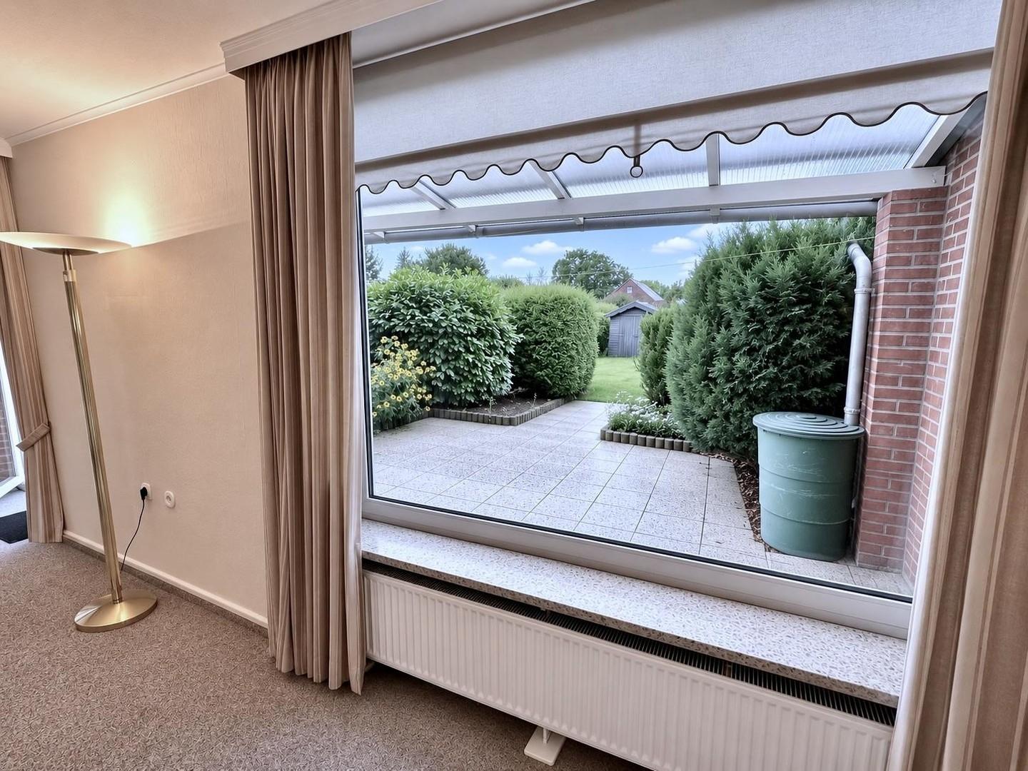 Großes Fenster im Wohnbereich