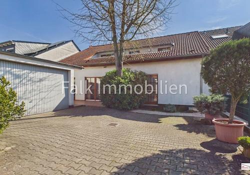 Hausansicht Eingangsseite