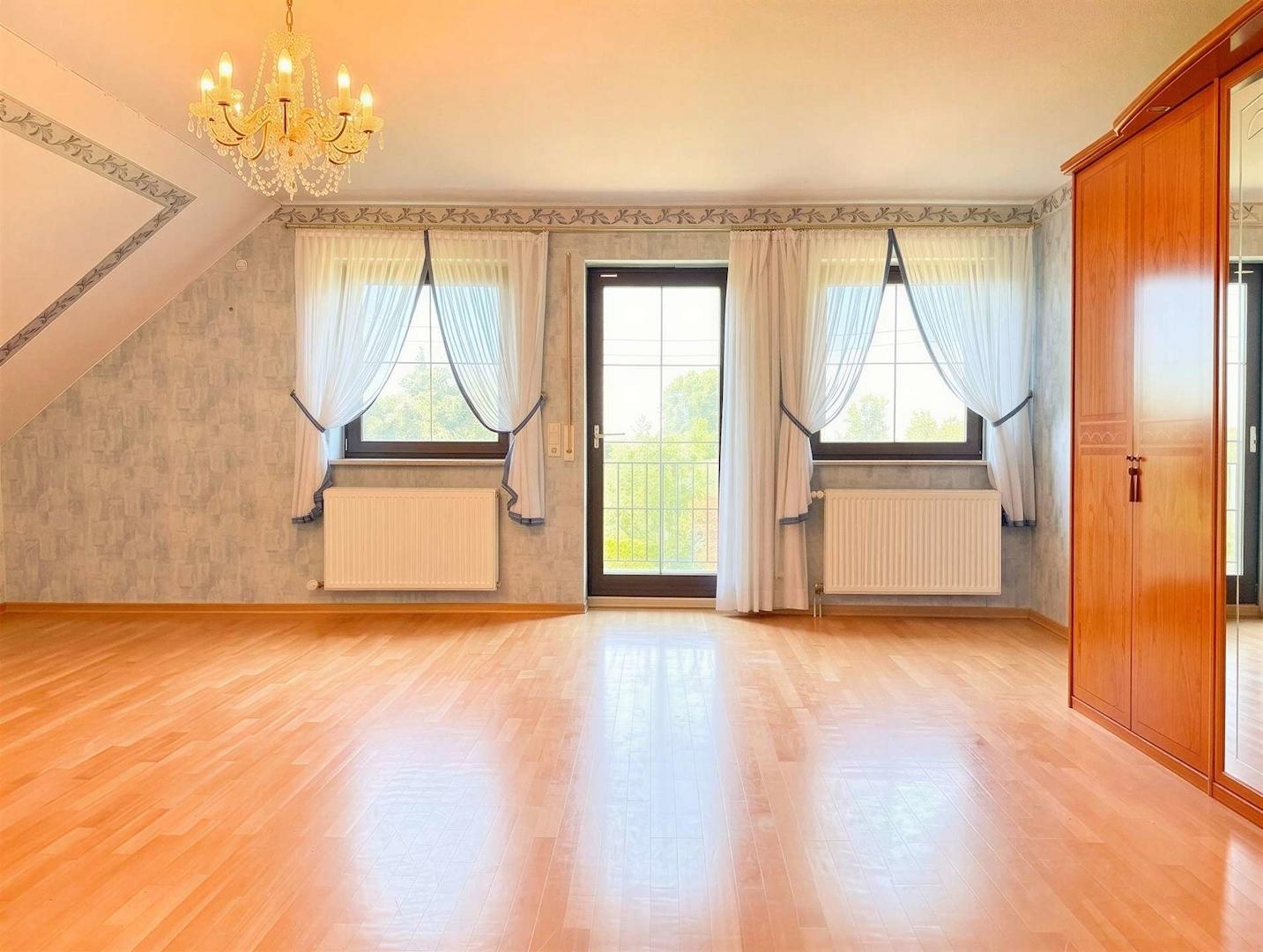 Großes Schlafzimmer 2