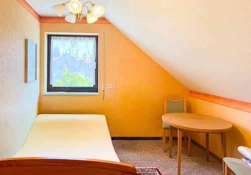 Schlafzimmer 3