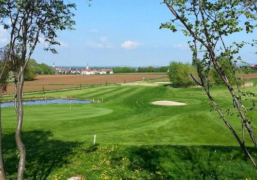 Blick auf den Golfpark