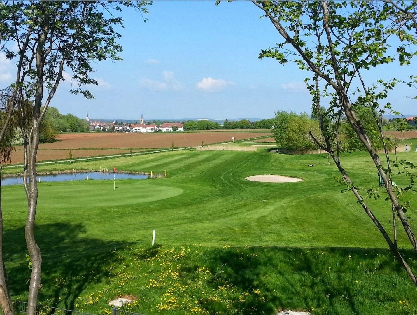 Blick auf den Golfpark