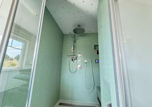 Dampfbaddusche