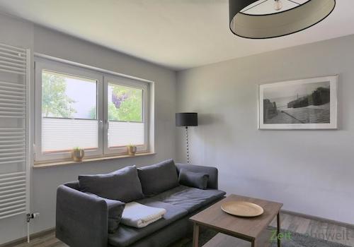 Blick ins Wohnzimmer