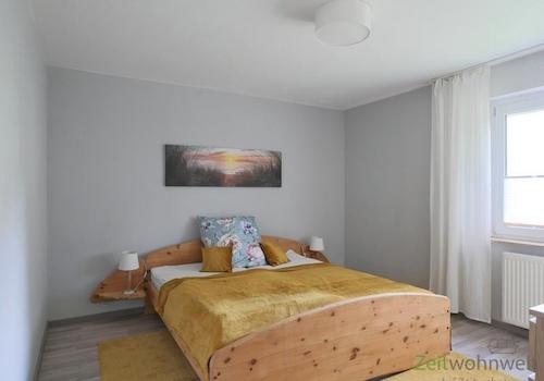 Blick ins Schlafzimmer