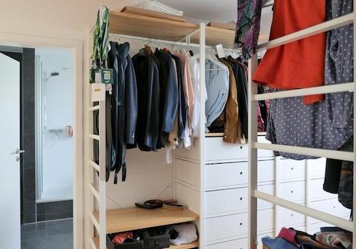 begehbarer Kleiderschrank