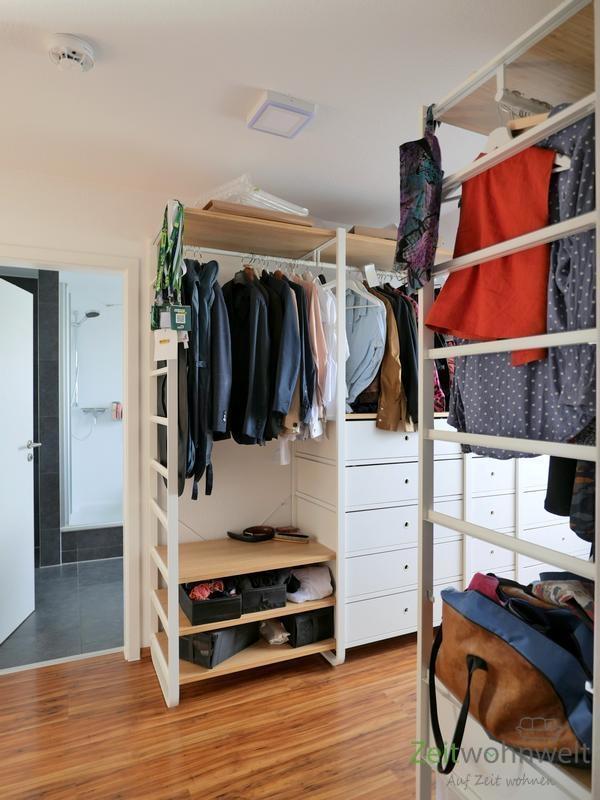 begehbarer Kleiderschrank