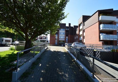 Auffahrt Parkdeck