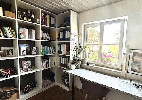 Büro EG
