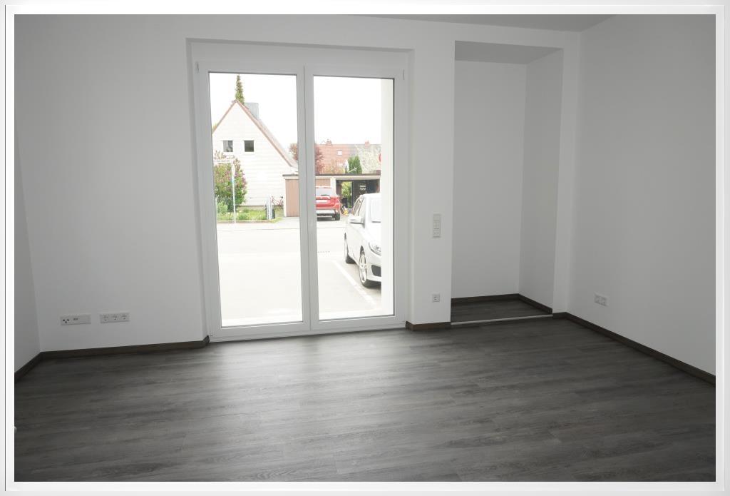 mit Abstellnische