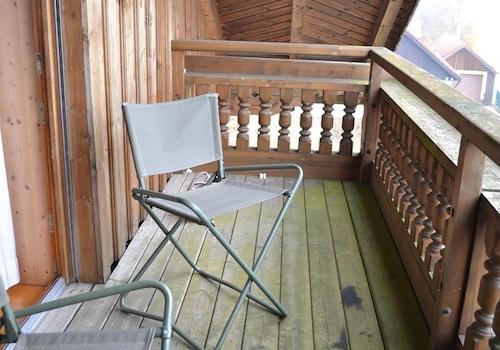 Nord- u. Südseite je DG-Balkon