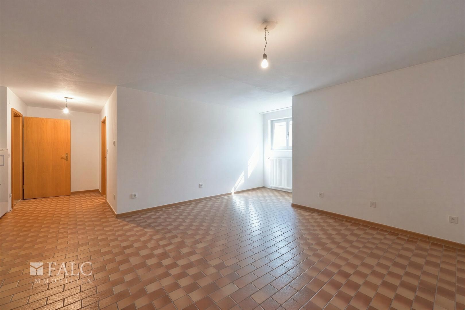 UG Zimmer groß Blick Gang