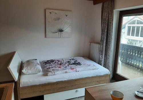 11Zi möbeliert kl. Appartement