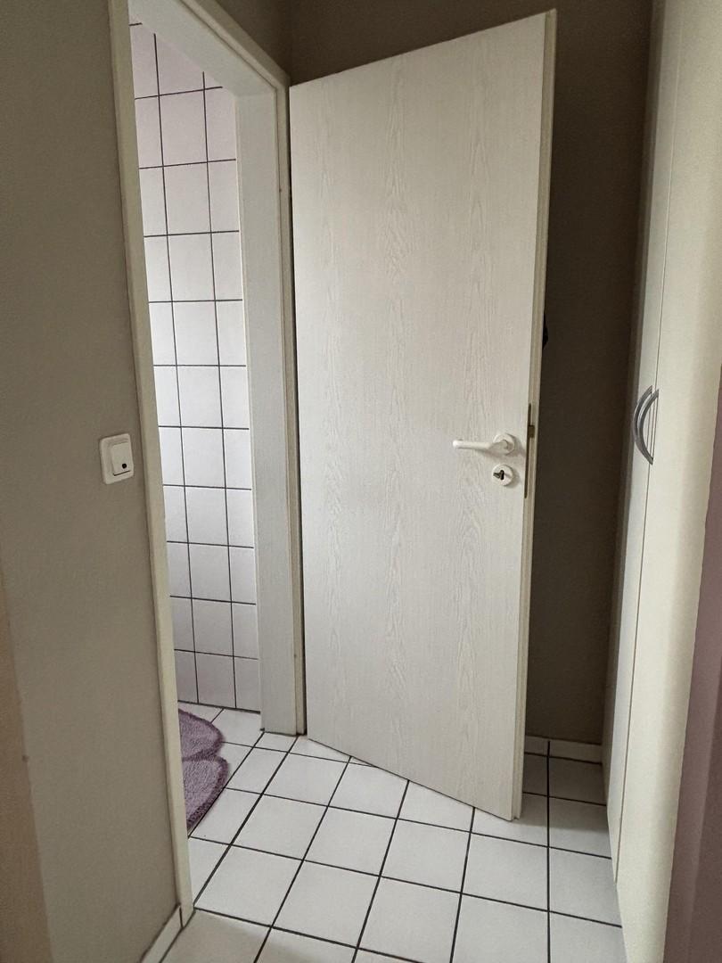 Tür zum Gäste WC