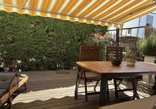 Südterrasse mit Hartholz Belag