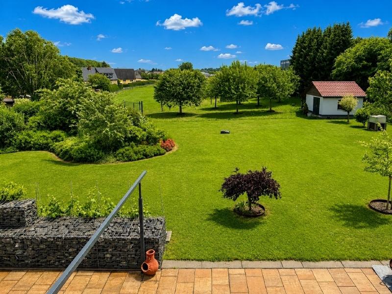 Ausblick in den Garten
