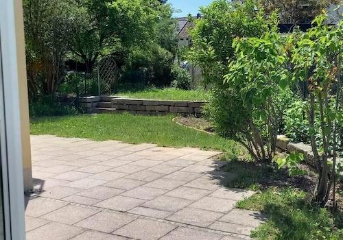 Garten mit Terrasse