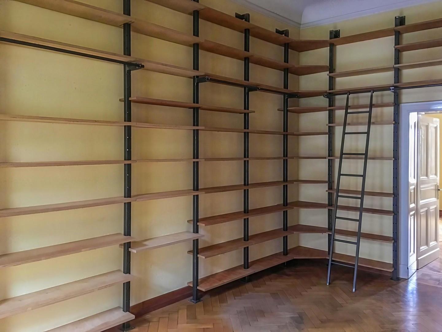 Bibliothek Regalsystem