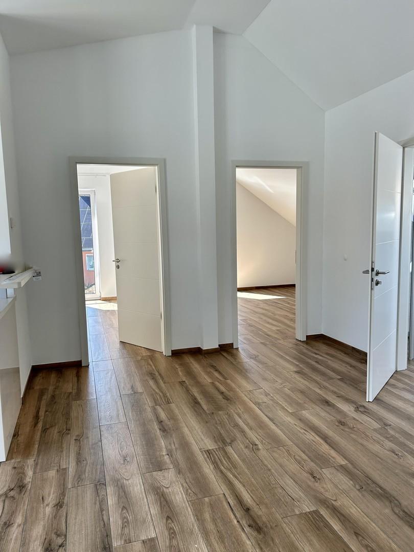 Eltern- und Kinderschlafzimmer