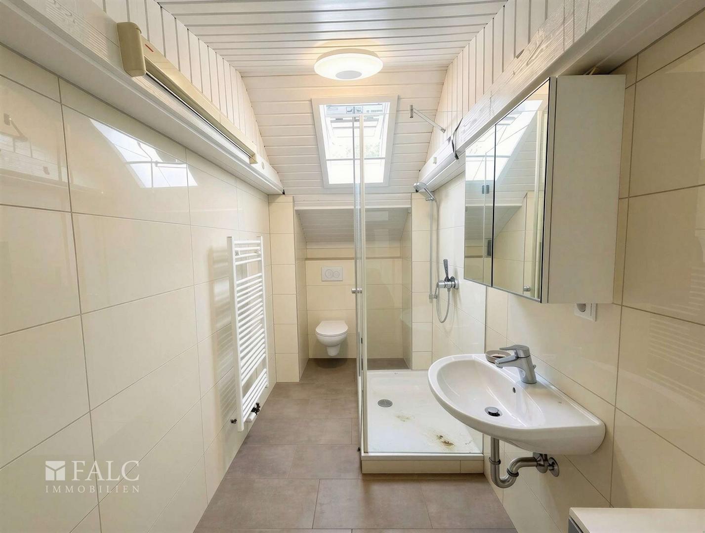 Badezimmer DG