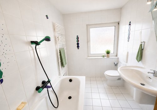 unteres Badezimmer