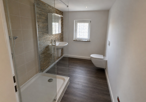oberes Badezimmer