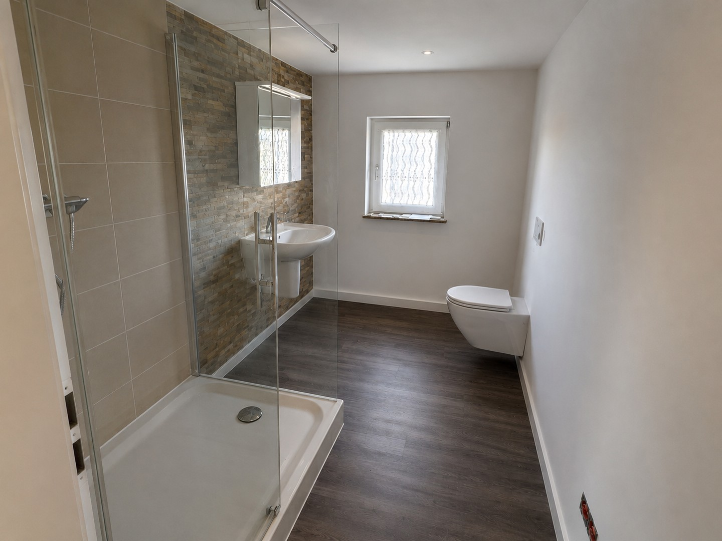 oberes Badezimmer