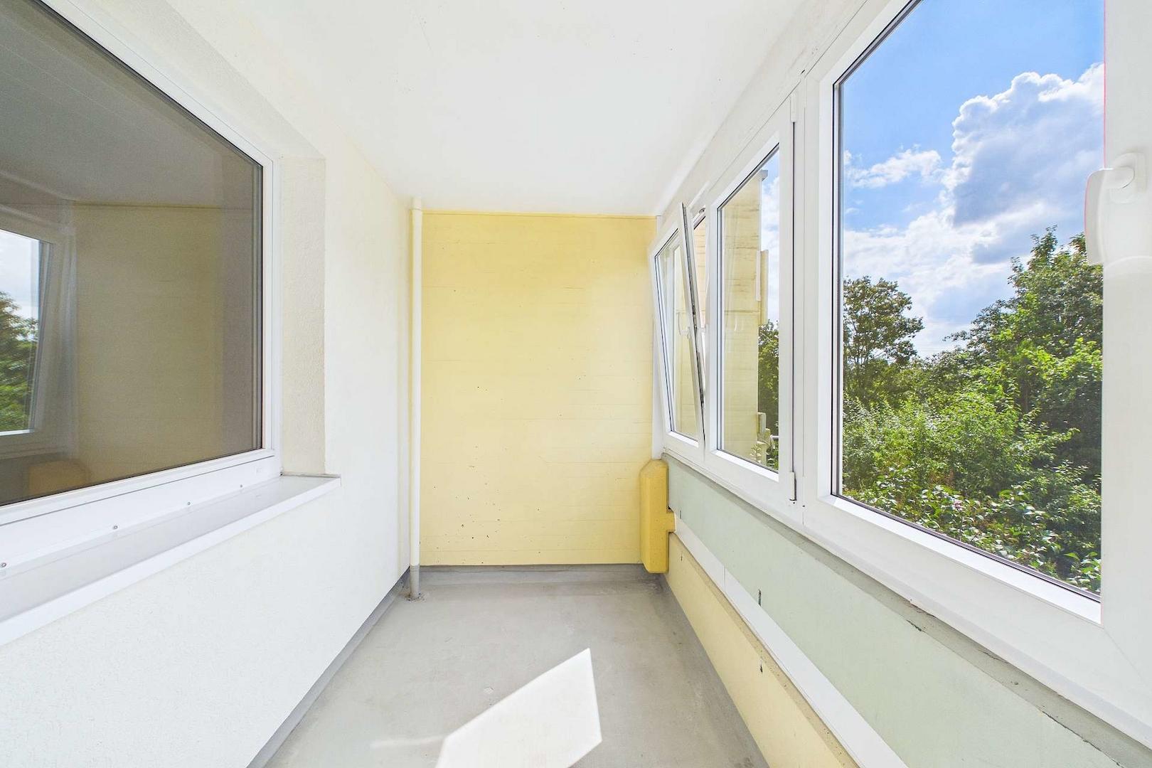 Verglaster Balkon