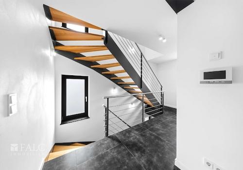 Treppe zum Dachgeschoss