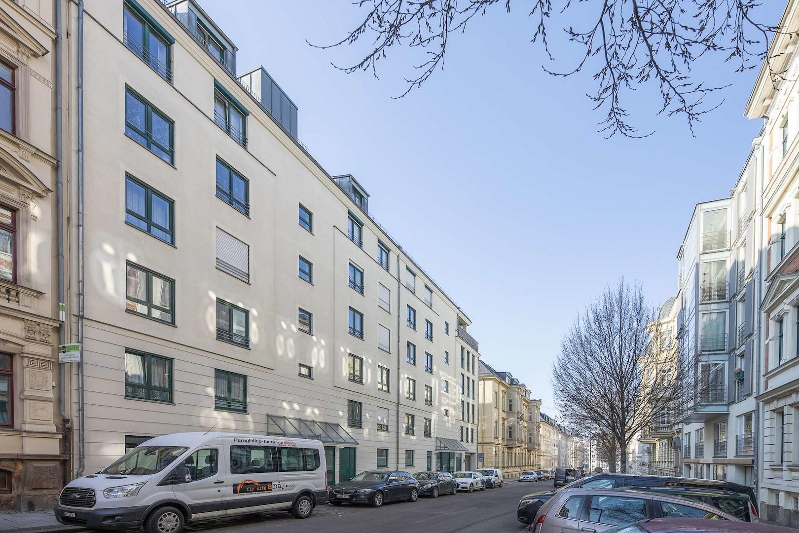 Straßenansicht 2