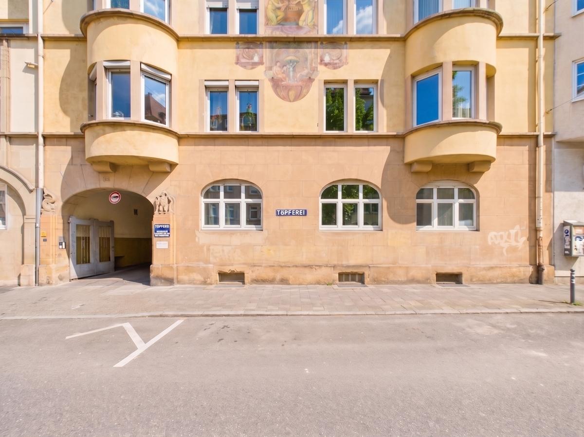Straßenansicht