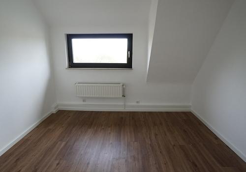 Zimmer OG Haus vorn 