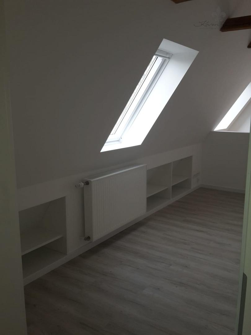 Raum Haus hinten OG