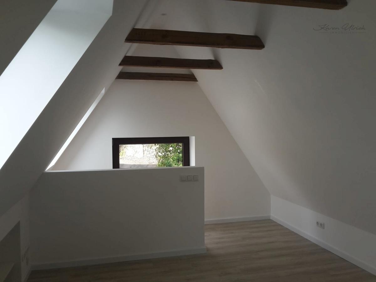 Raum Haus hinten Treppe