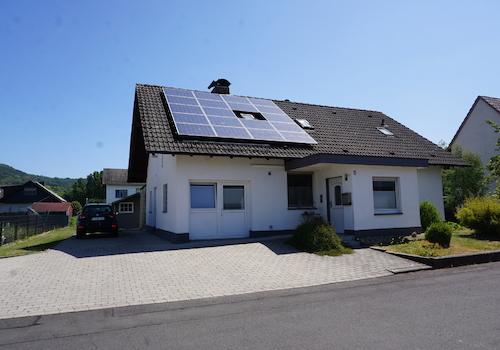 Straßenansicht