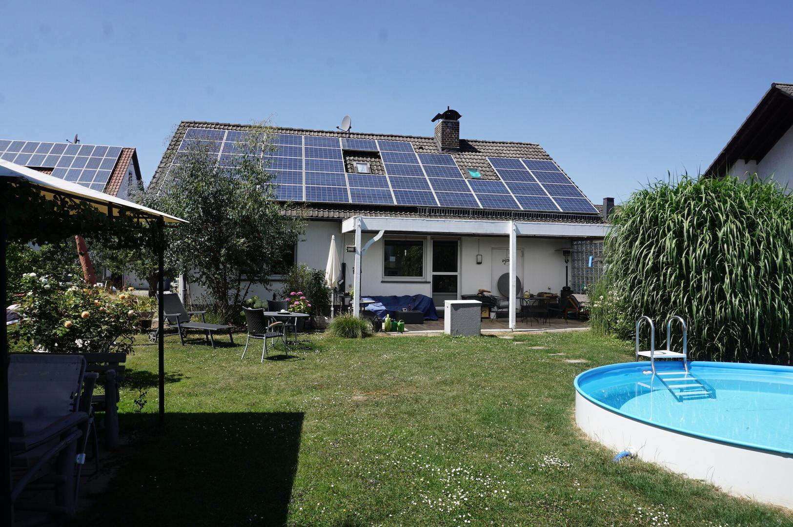 Hausrückseite