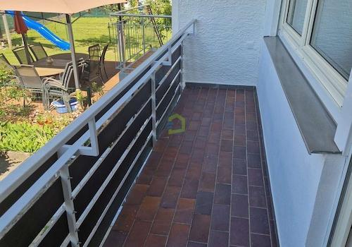 Balkon EG