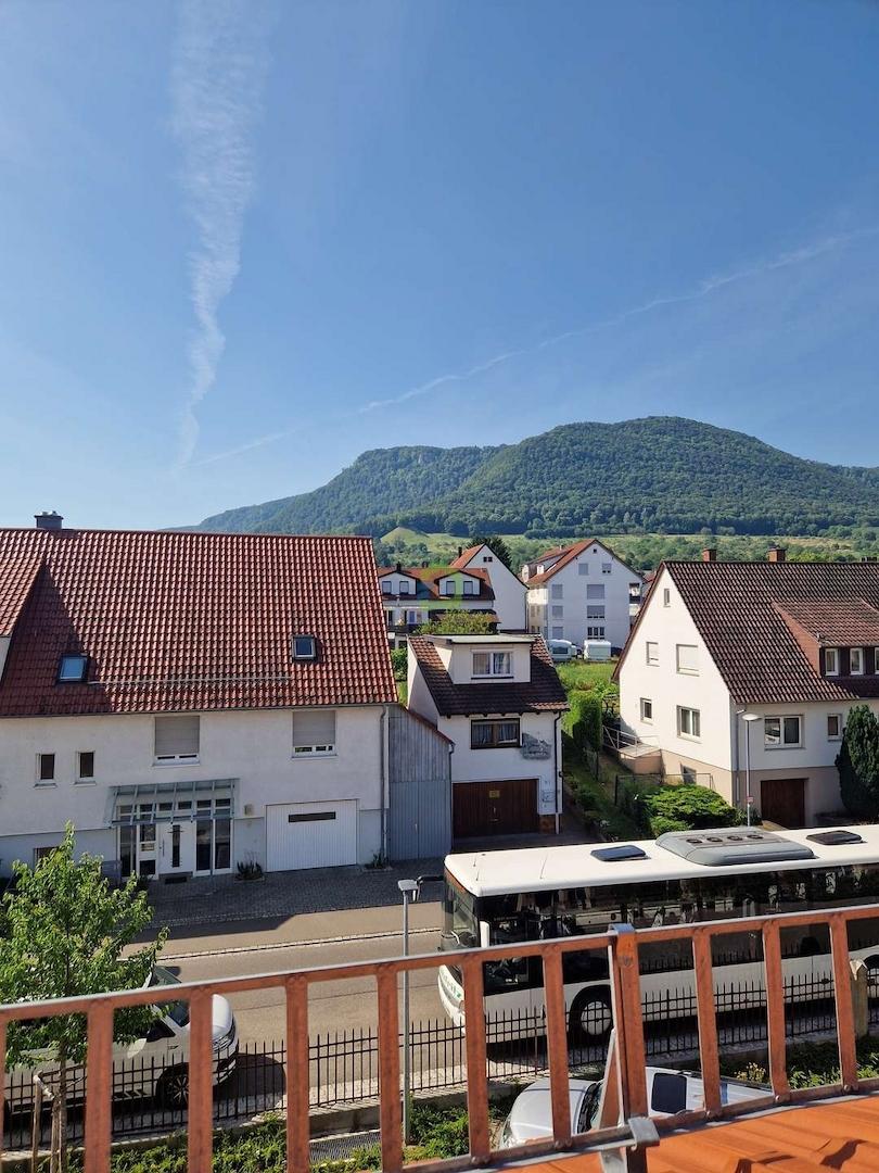 Blick aus dem Dachfenster