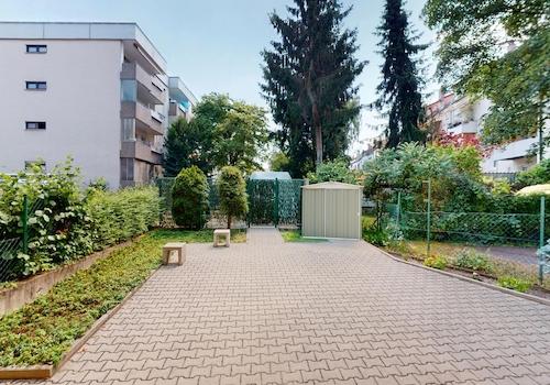 ordentliches Grundstück
