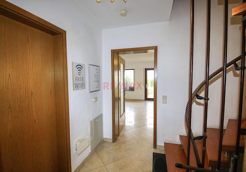 Blick vom Flur Eg ins Wohnzimmer