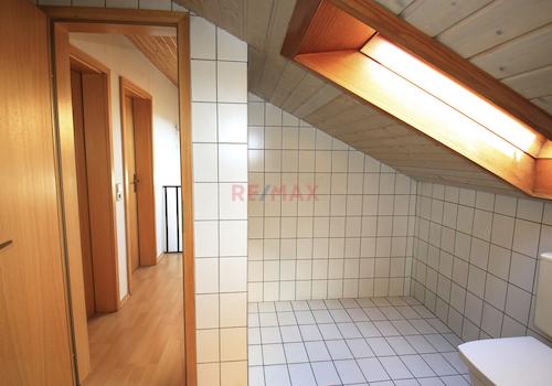 Viel Platz im Dg Bad