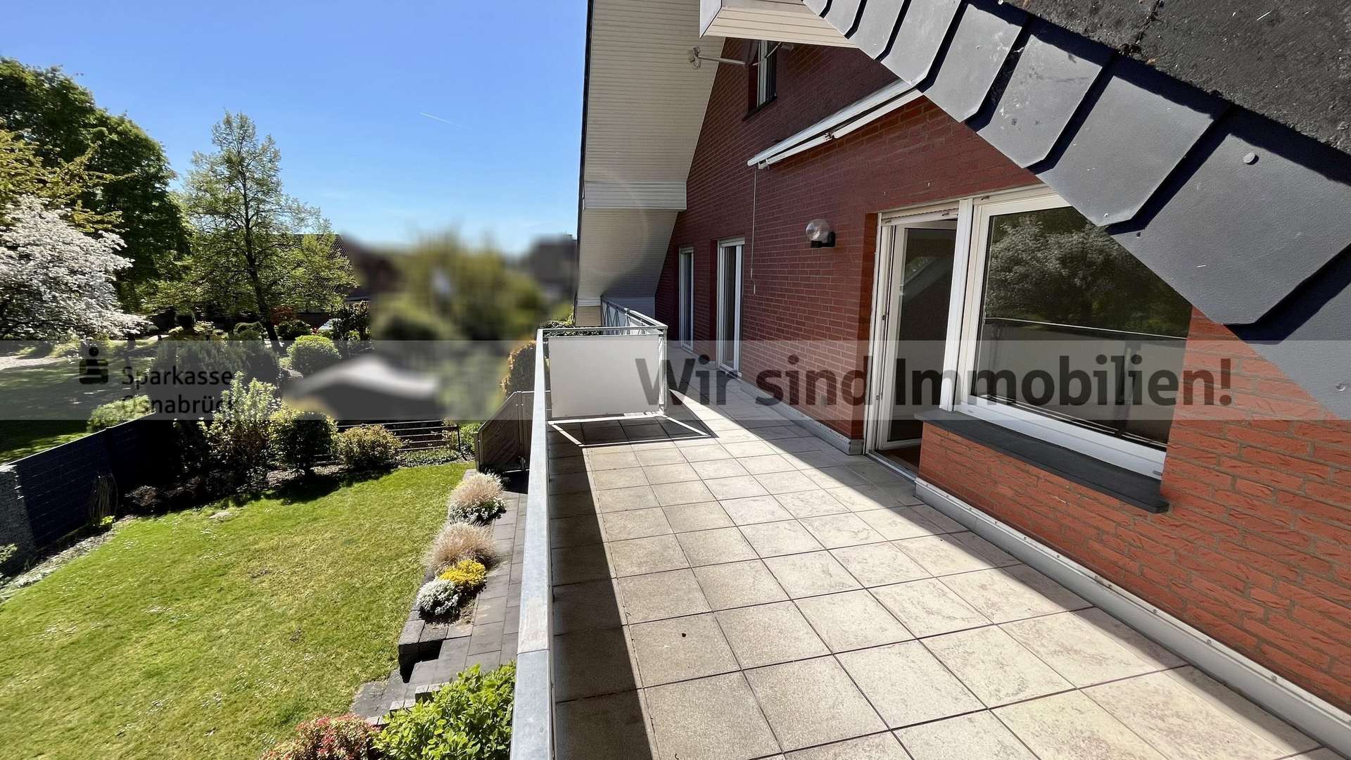 Blick vom Balkon im OG 1