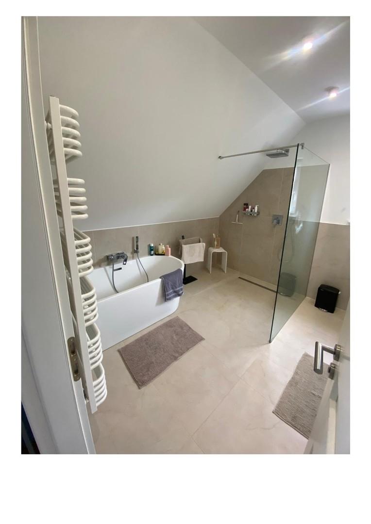 Badezimmer OG