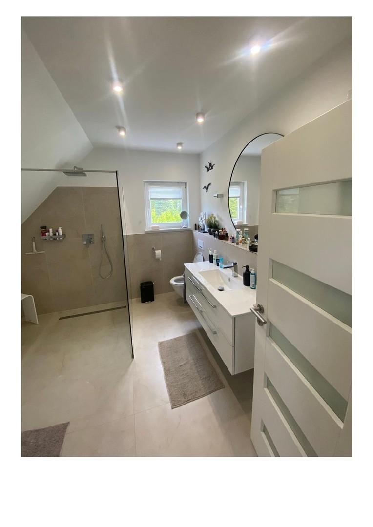 Badezimmer OG