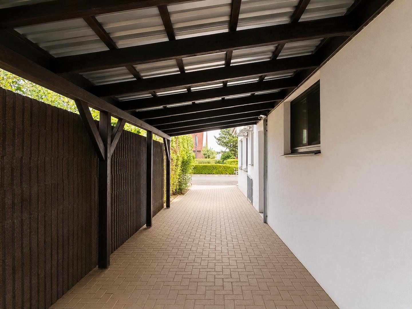 Carport