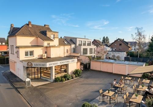 Rückansicht (KI-Planungsidee)