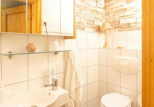 Badezimmer EG - Einrichtungsbeispiel